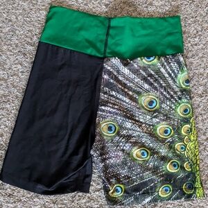 Peacock feather print bike shorts